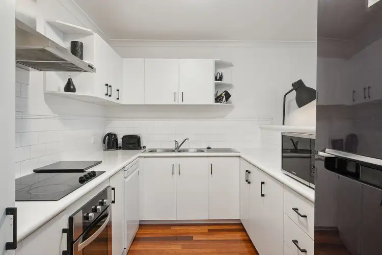 Fifth view of Homely apartment listing, 2/52 Fitzgerald Street, Northbridge WA 6003