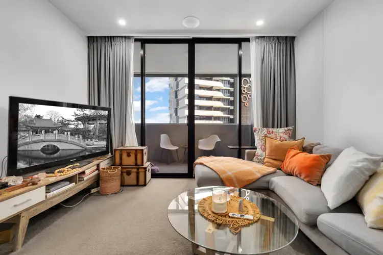 1006/19 Deshon Street, Woolloongabba QLD 4102