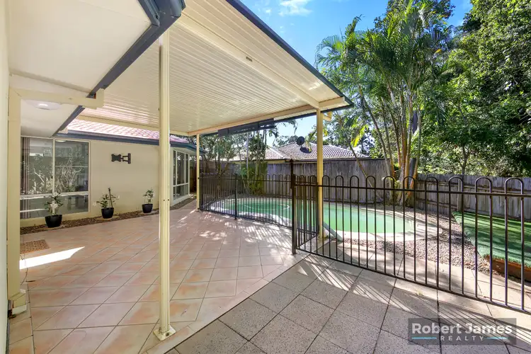11 Parkview Court