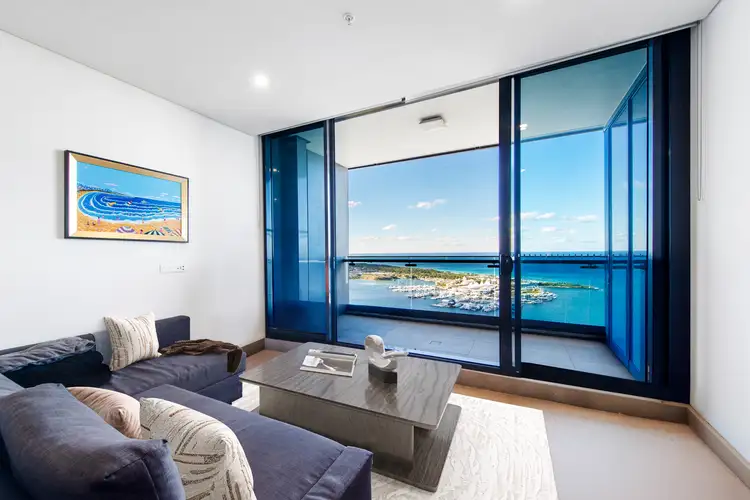 3809/2 Como Crescent, Southport QLD 4215