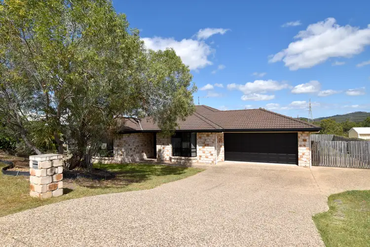8 Wyara Close, Clinton QLD 4680