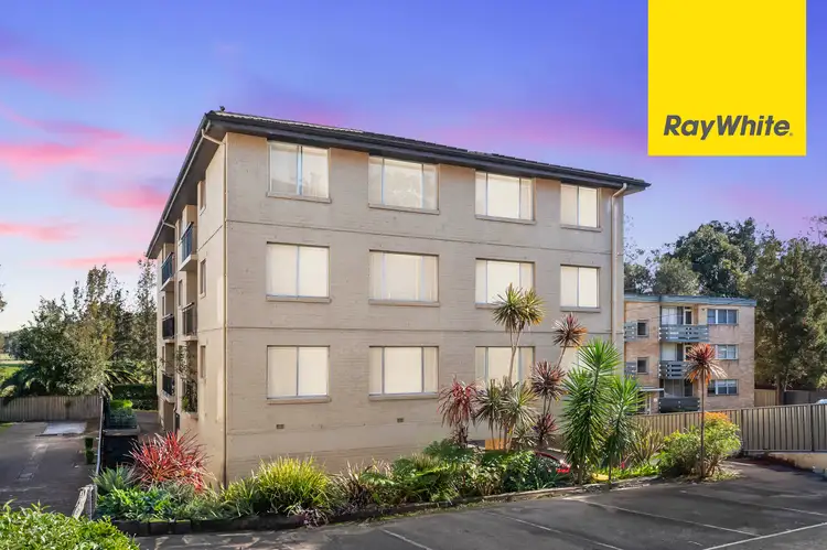 2/22 Meadow Crescent, Meadowbank NSW 2114