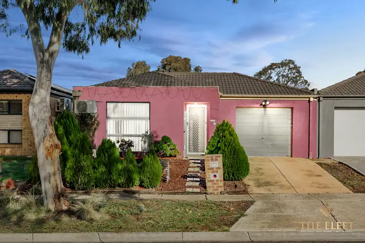 8 Rocky Gate Drive