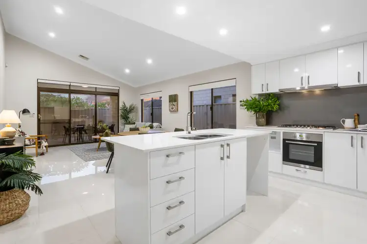 2/18 Interim Road, Spearwood WA 6163