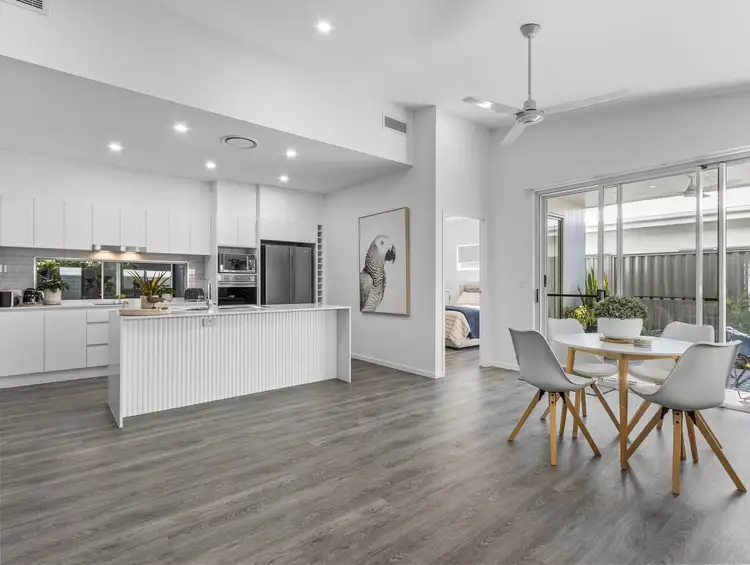 90/835 Boat Harbour Drive, Urangan QLD 4655