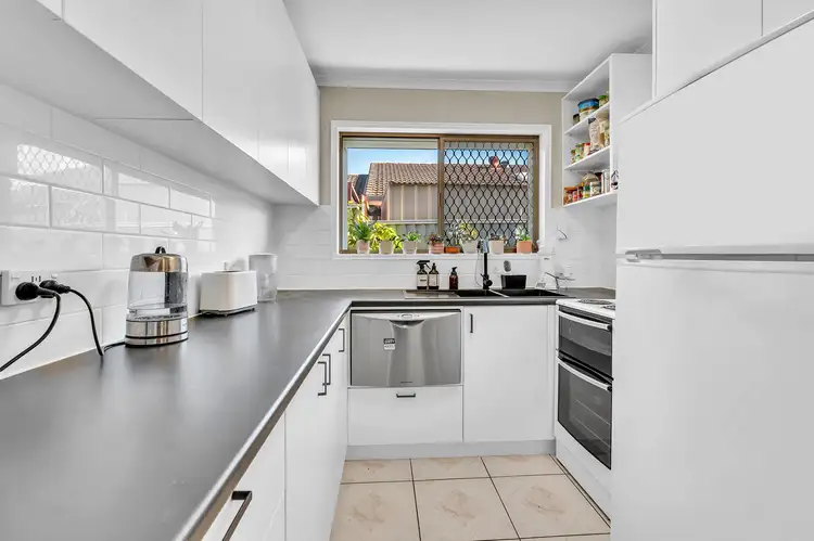 Second view of Homely semi-detached listing, 2/87 Corunna Crescent, Ashmore QLD 4214