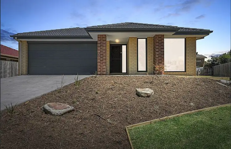 8 Pollina Close, Hampton Park VIC 3976
