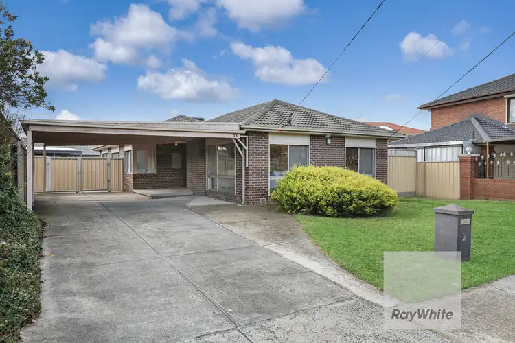 13 Wiltshire Road, Gladstone Park VIC 3043