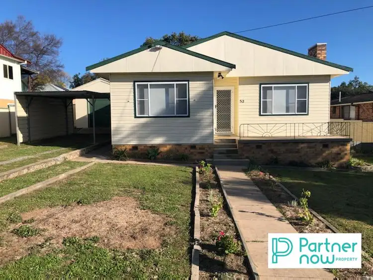 Main view of Homely house listing, 52 Hillvue Road, Tamworth NSW 2340