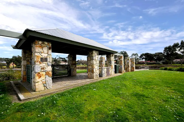 Fifth view of Homely house listing, 25 Ardent Crescent, Cranbourne East VIC 3977