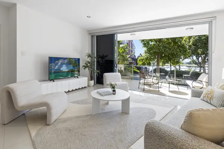 1/3046 Quay South Drive, Carrara QLD 4211