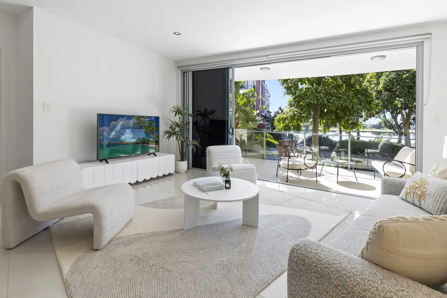 Main view of Homely apartment listing, 1/3046 Quay South Drive, Carrara QLD 4211