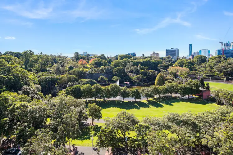 6031/06 Parkland Boulevard, Brisbane QLD 4000