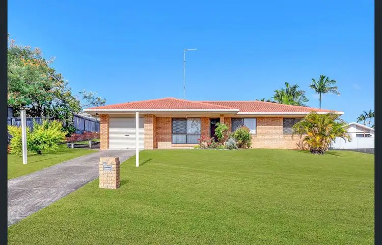 13 Miralie Place, Ashmore QLD 4214