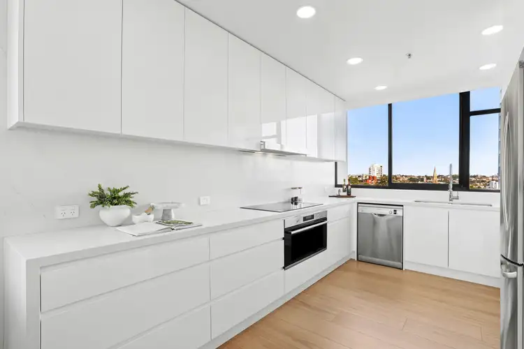 Third view of Homely apartment listing, 24/2-12 Eastbourne Road, Darling Point NSW 2027