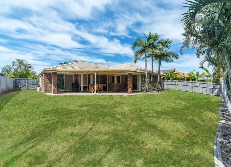 22 Oak Hill Crescent, Parkwood QLD 4214