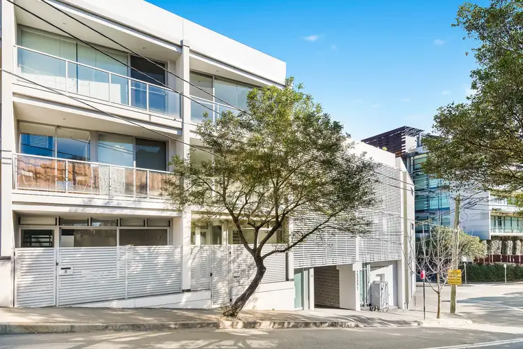 2/2 Garden Street, Alexandria NSW 2015
