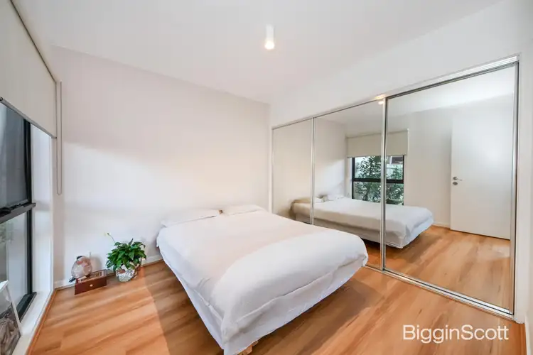 Fifth view of Homely apartment listing, 21/2 Greenfield Drive, Clayton VIC 3168