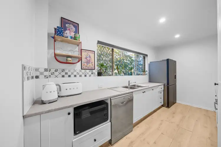 Sixth view of Homely apartment listing, 1/11 Adori Street, Chevron Island QLD 4217