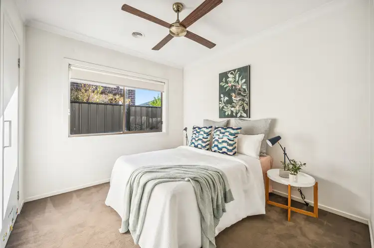 Sixth view of Homely house listing, 2 Vetiver Street, Truganina VIC 3029