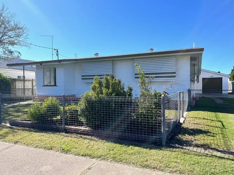 18 Churchill Street, Urangan QLD 4655