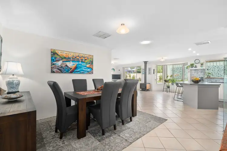 Fifth view of Homely house listing, 2 Cue Place, Dudley Park WA 6210