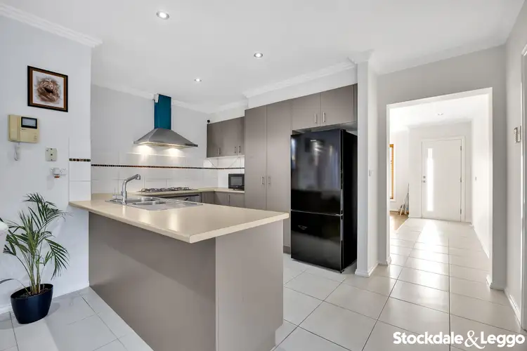 Fifth view of Homely house listing, 2/8 Georgia Crescent, Werribee VIC 3030