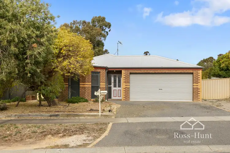 9 Abbey Close, Eaglehawk VIC 3556