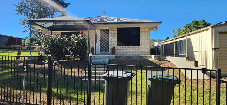 23 Railway Street, Mount Perry QLD 4671