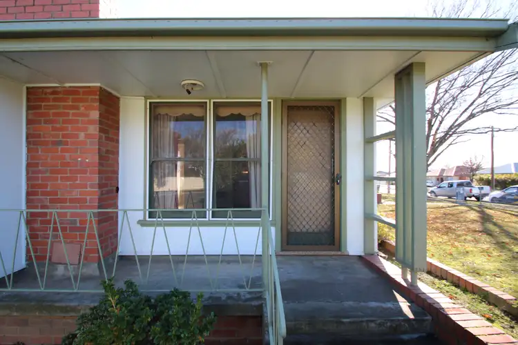 35 Buna Street, Orange NSW 2800