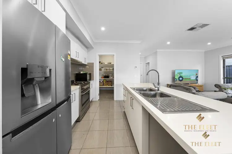 Seventh view of Homely house listing, 21 Mulgra View, Tarneit VIC 3029