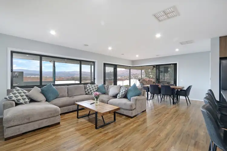 Fifth view of Homely house listing, 8 Gaff Court, Wodonga VIC 3690