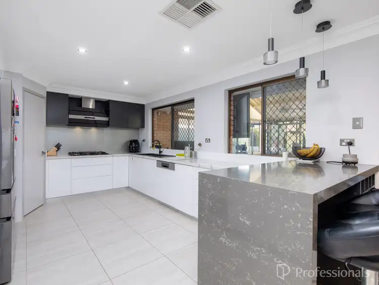 5 Springpark Trail, Ballajura WA 6066