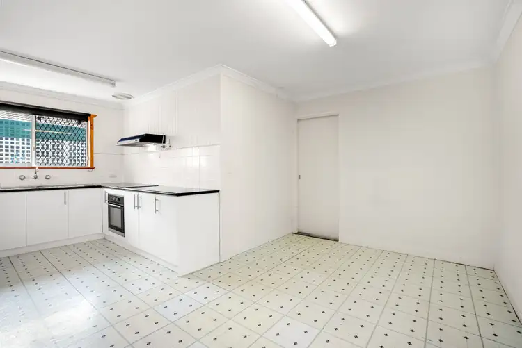 Fifth view of Homely house listing, 136 Currie Street, Warnbro WA 6169