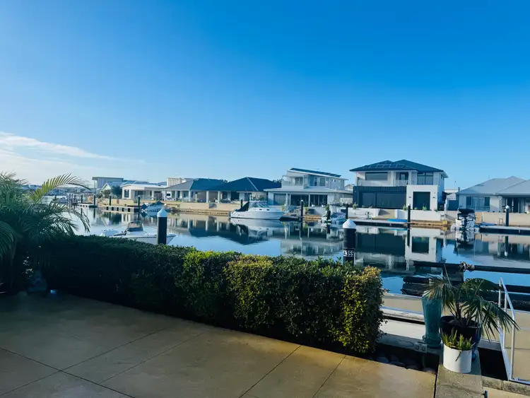 8 Burgee Cove, Geographe WA 6280