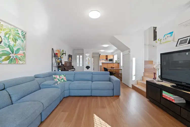 Fifth view of Homely townhouse listing, 2/101 Hall Street, Alderley QLD 4051