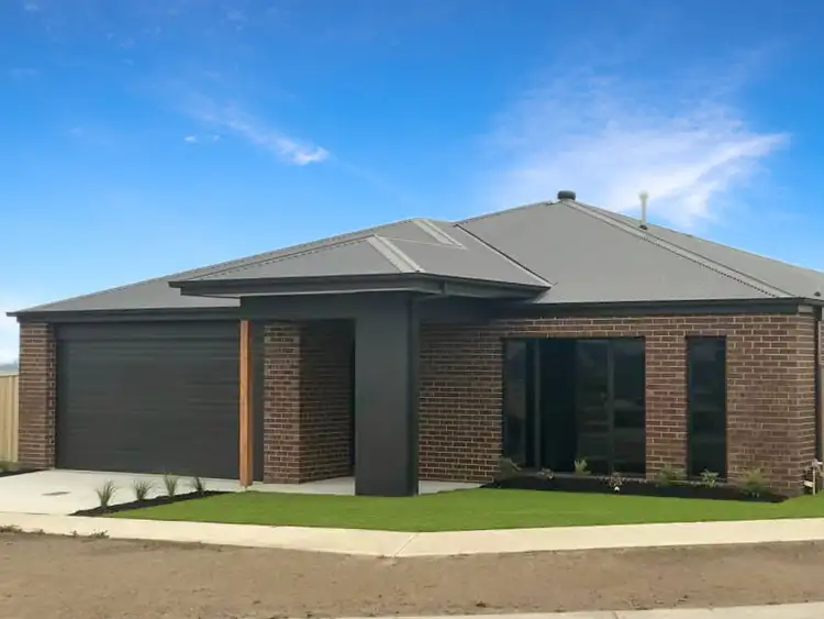 25 Lighthorse Avenue, Traralgon VIC 3844