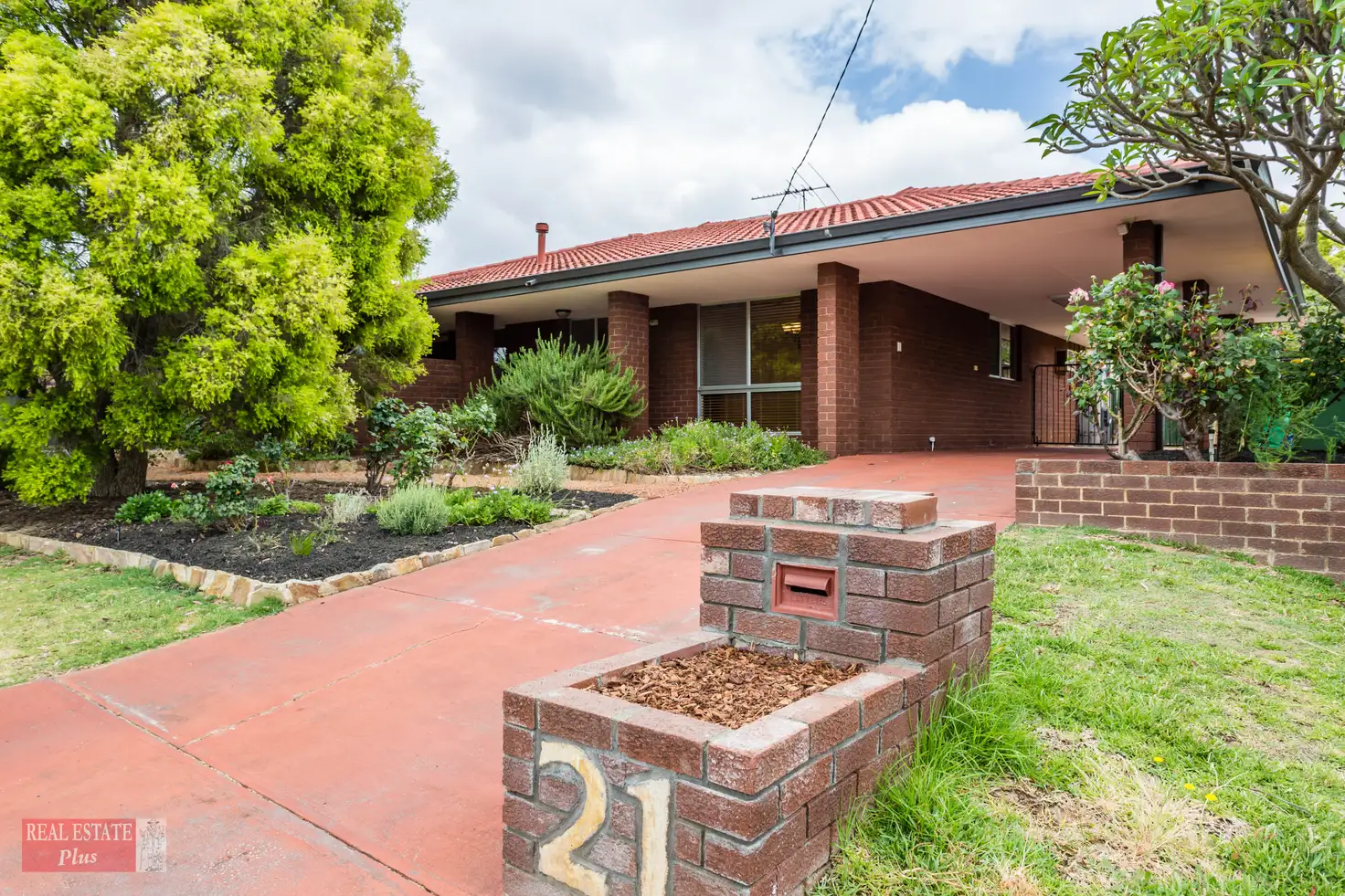 Main view of Homely house listing, 21 Travers Way, Swan View WA 6056
