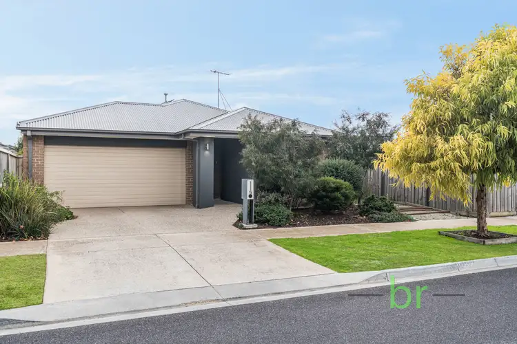15 Bursaria Street, Lara VIC 3212