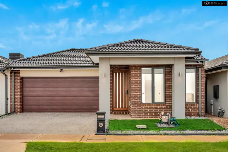 5 Linburn Street, Thornhill Park VIC 3335