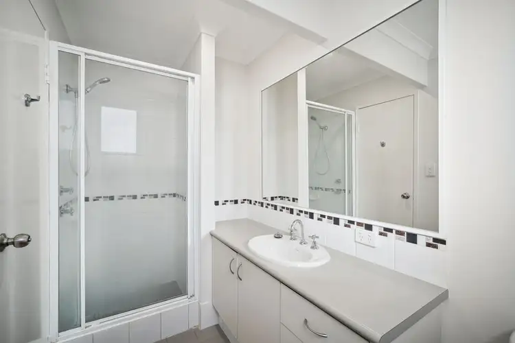 Sixth view of Homely house listing, 14 Midvale Place, Midvale WA 6056