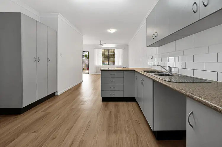 3/105 Livingstone Street, West End QLD 4810