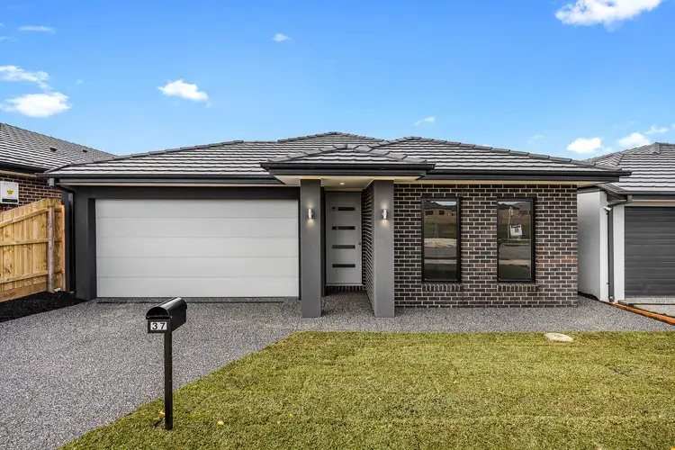 37 Dalmatian Street, Cranbourne East VIC 3977