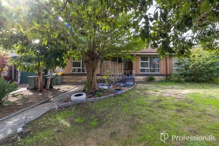 9 Seventh Road, Armadale WA 6112