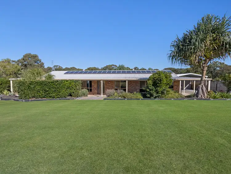 31 Ladbroke Crescent, Urangan QLD 4655