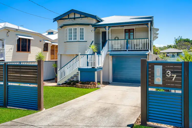37 Victoria Avenue, Woody Point QLD 4019