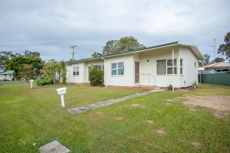 Units 1-3/2 Bayview Crescent, Taree NSW 2430