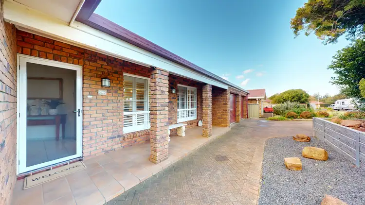 42 Murrayfield Drive