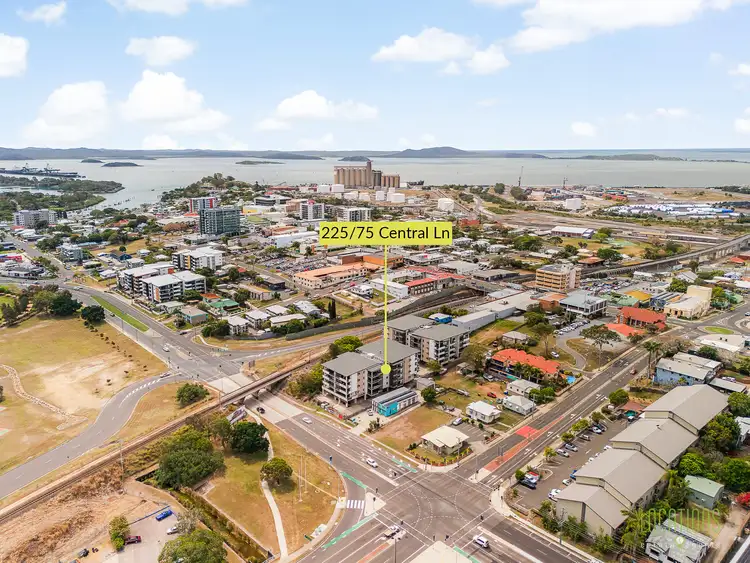 225/75 Central Lane, Gladstone Central QLD 4680