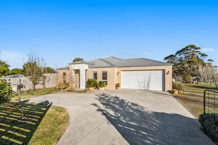 35 Clarke Street, Cobden VIC 3266